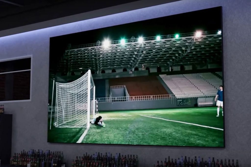 Sports Bar Screen | Direct View LED Video Wall | LIGHTVU